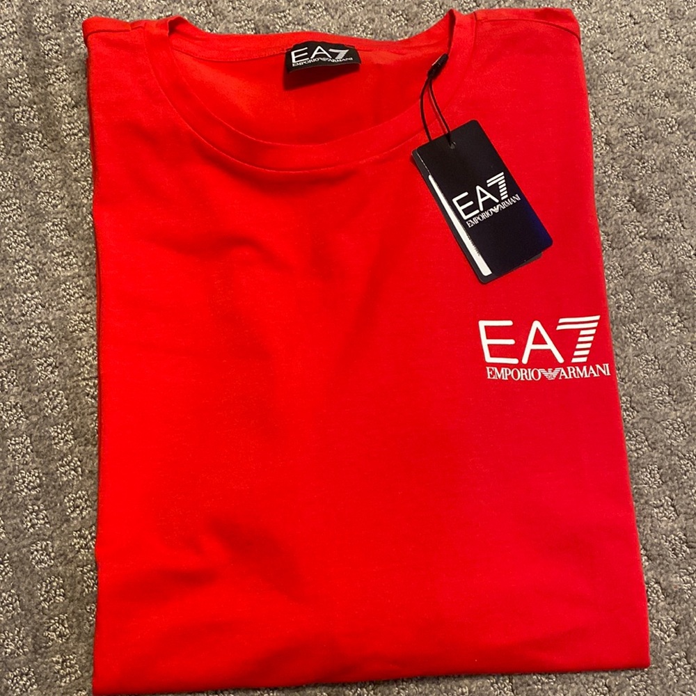 Ea7 emporio armani tshirt for men’s size xxl.
